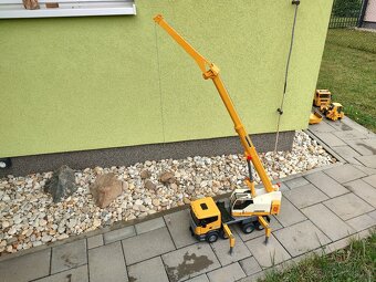 Prodám Bruder autojeřáb - 5