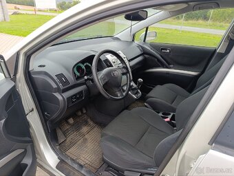 Toyota Corolla Verso 2.0 D4D 85 kw - 5