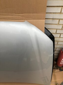 kapota audi a3 8p 8E 08-12 stribrna - 5