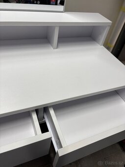 Toaletní stolek bílý - 5