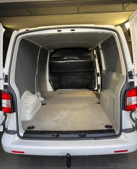 Volkswagen Transporter LONG T5.1 103KW DSG TOP VÝBAVA I STAV - 5