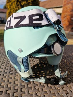 Dětská lyžařská helma s brýlemi - 5