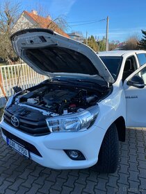 Hilux 2,4 - 5