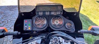 HONDA XRV 750 AFRICA TWIN RD 07 - 5