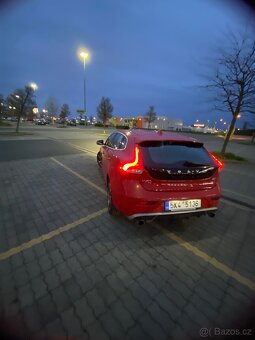 Volvo V40 r-design 2.0tdi - 5