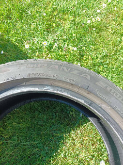 Letní pneu na dojetí 215/50 R 18 - 5