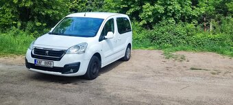 Peugeot Partner Teepe 1,6HDI - 73 KW - 5