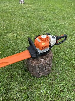 Plotostřih STIHL Hs82R - 5