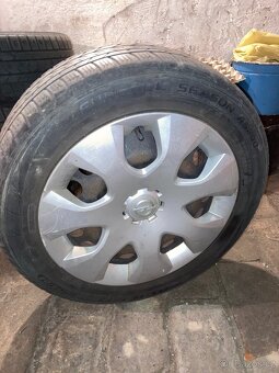 Celoroční pneu 205/55 R16 5x110 - 5