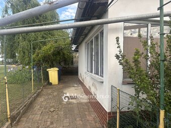 Prodej rodinné domy,  zastavěná plocha 77 m2 + sklep, dvůr,  - 5
