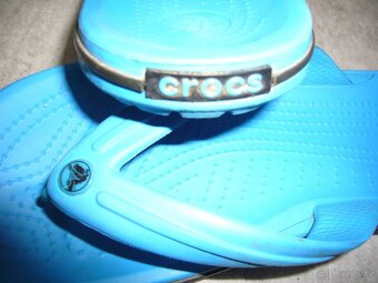 ŽABKY CROCS VEL. 41-42 - 5