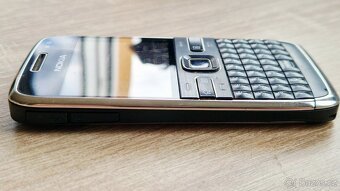 Nokia E72 - 5