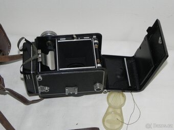 Starý fotoaparát Flexaret V - 5