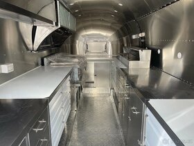 5.8M Gastro přívěs, vozík, Food truck, pojízdná kavárna - 5