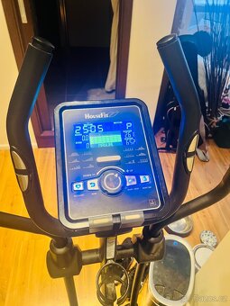 Elipticky trenazer Housefit - 5