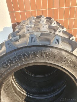 Pneu 280 / 85 R24 GRI - 5