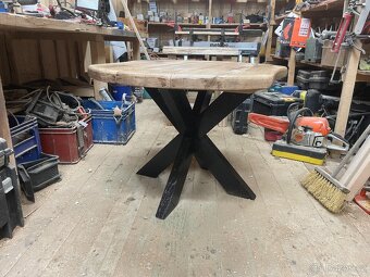 Dubový konferenční stůl - 5