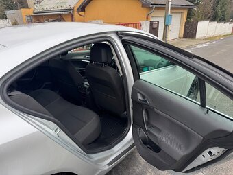 Opel Insignia 2.0CDTi - 5