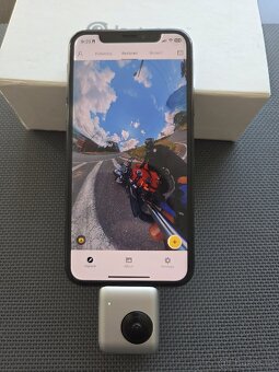 Kamera Insta360 nano - 5