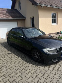 BMW e90 M-Packet 320i - 5