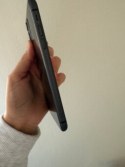 iPhone 11 - 5
