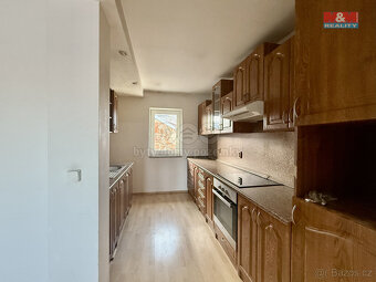 Prodej bytu 4+1, 180 m², Opava, ul. Komenského - 5