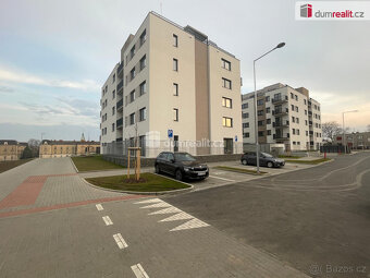 Pronájem, parkovací stání, 11 m2, rezidence Bílá perla, ul. - 5