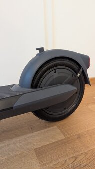 Segway Ninebot F2 PRO E odpružená elektrokoloběžka, 32 km/h - 5