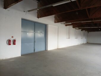 PRONÁJEM - Skladová hala 325 m² - Hluboká nad Vltavou - 5