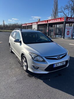 Hyundai I30 1.4 16V 80 KW - spolehlivý parťák na cesty - 5