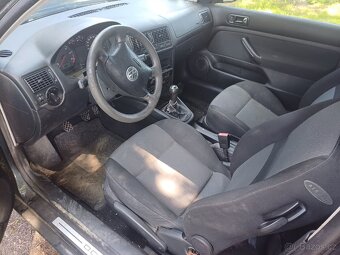 VW Golf 4 1.6 16V 77 kw r.v.2003 - 5