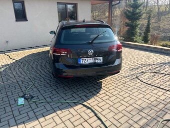 Vw Passat 2.0 tdi 110 kw dsg - 5
