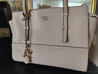 Kabelka Guess - 5