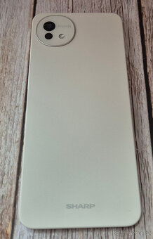 NOVÝ smartphone Sharp AQUOS Wish 4 - 5