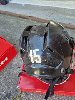 Hokejova přilba s košikem - 5