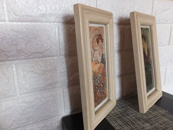 Alfons Mucha, dva zasklené staré obrazy. - 5