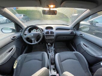 Peugeot 206 1.4i - 5