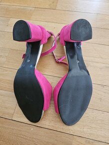 Sandálky na podpatku růžové vel.41 - 5