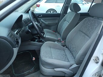 VOLKSWAGEN GOLF  1.9SDI  50KW - 5