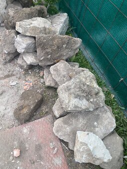 Daruji kámen pískovec za odvoz - 5