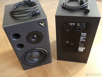 Aktivní studiové monitory + audio kabely - 5
