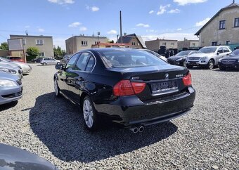 BMW Řada 3 325D Manuál, Malé Km, Klima nafta manuál 145 kw - 5