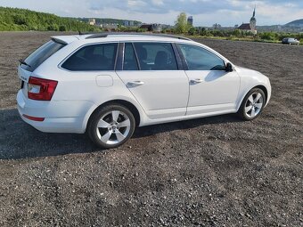 Prodám Škoda Octavia 3, 1,6tdi 77kw, tažné zařízení, xenony - 5