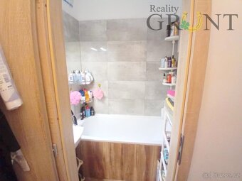Prodej byty 2+1, 54 m2 - Karviná - Nové Město, ev.č. 00195 - 5