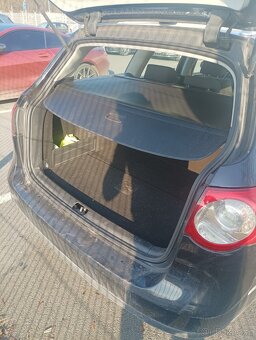 Passat 2,0 TDi ,DSG ,103 kW combi - 5