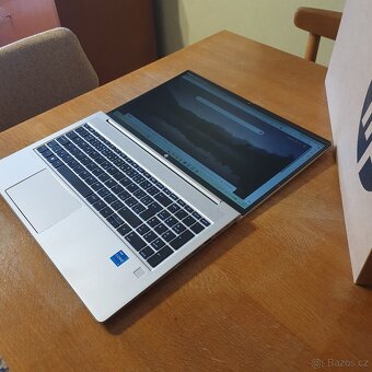 HP ProBook 450 G10 (32 GB RAM, 512 GB SSD) - 5