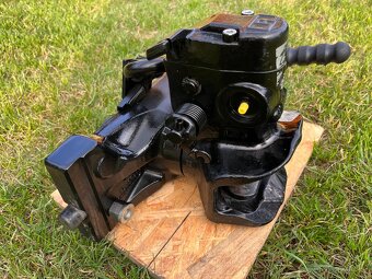 Prodám závěs šíře 33cm vhodný pro traktory John Deere - 5