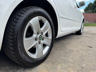 Škoda Octavia 1,6MPI LPG, 2010, Kamera, ALU, MF, RS Sedadla - 5