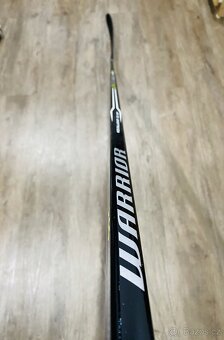 Nová hokejka Warrior Alpha Qx4 pravá flex 100 W28 - 5
