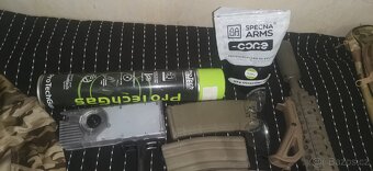 Airsoftová výbava. - 5